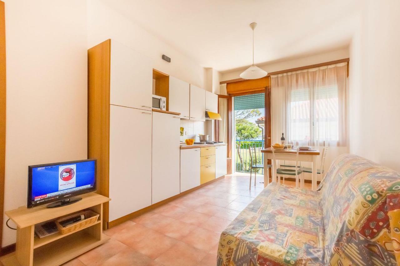 Residence Cristallo Caorle Extérieur photo
