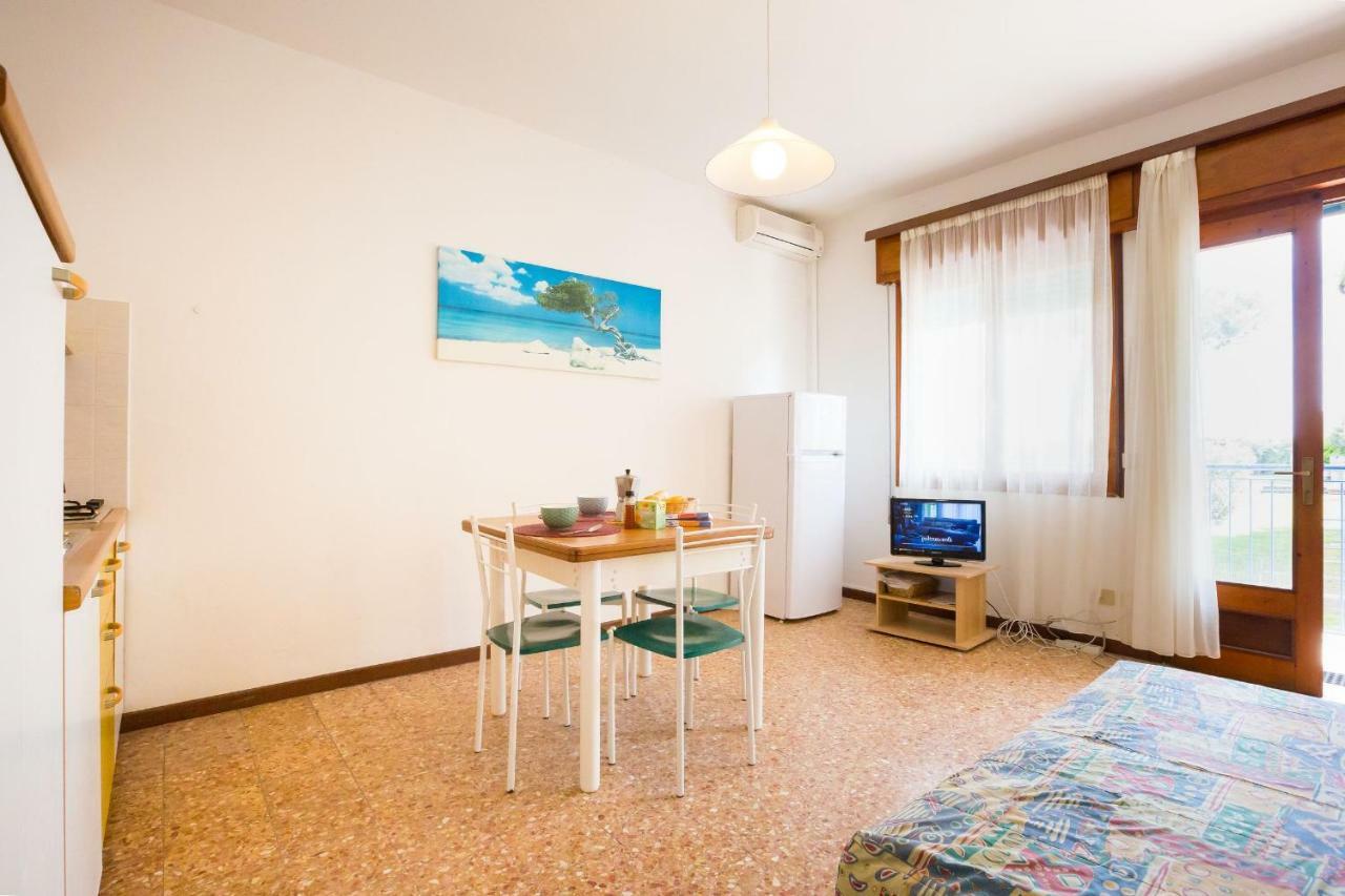 Residence Cristallo Caorle Extérieur photo
